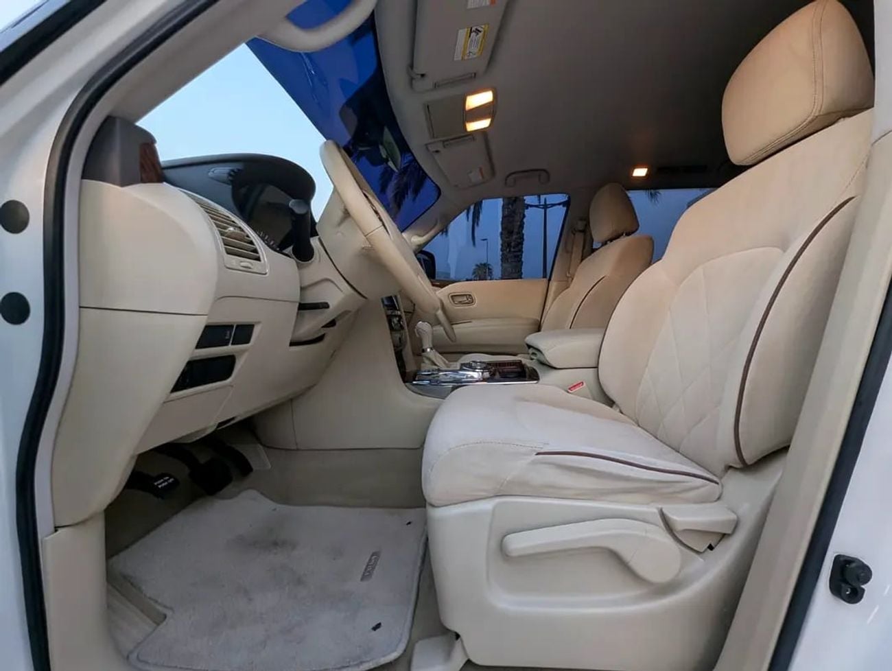 Nissan Patrol SE V6 4.0L GCC Specs Accident Free In Excellent Condition