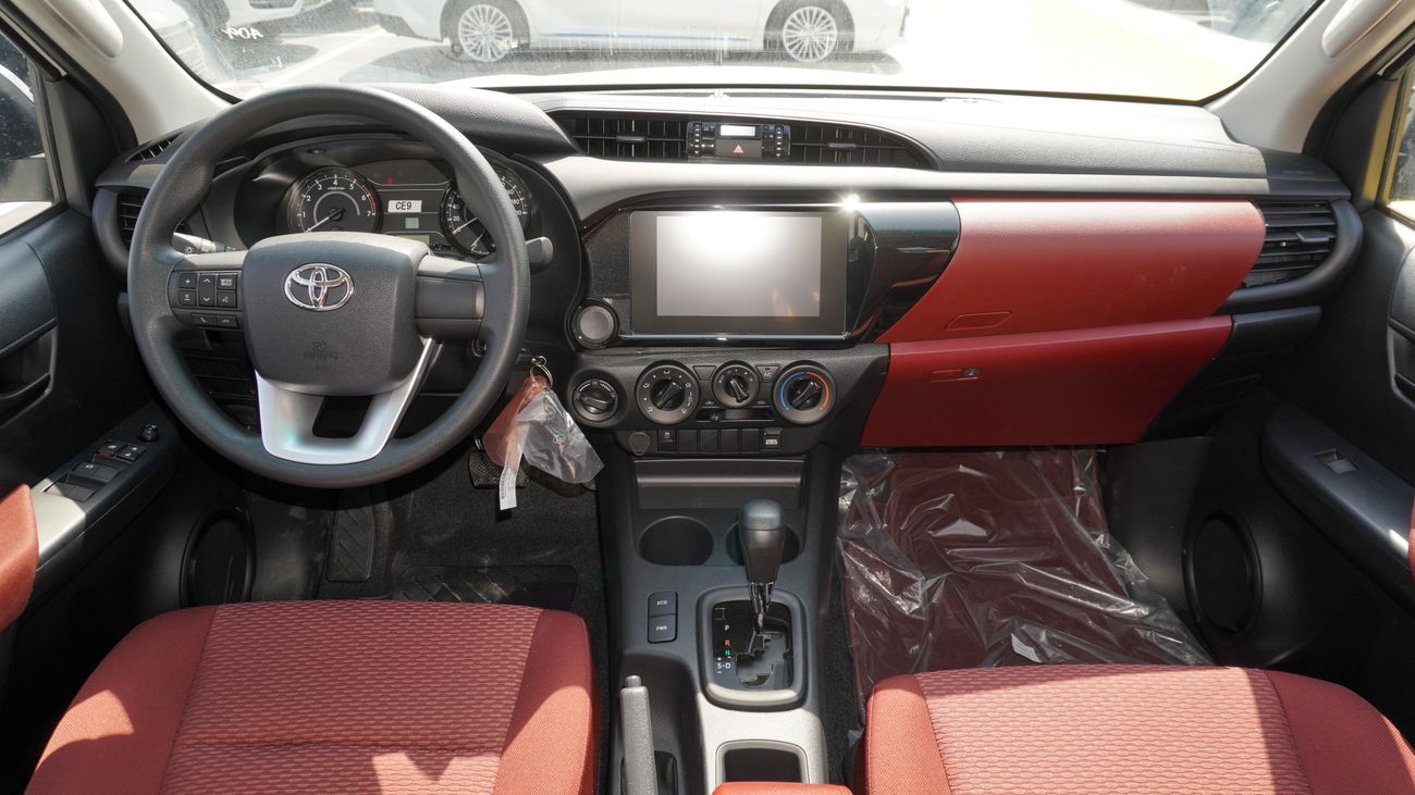 Toyota Hilux DLX 2.7 L
