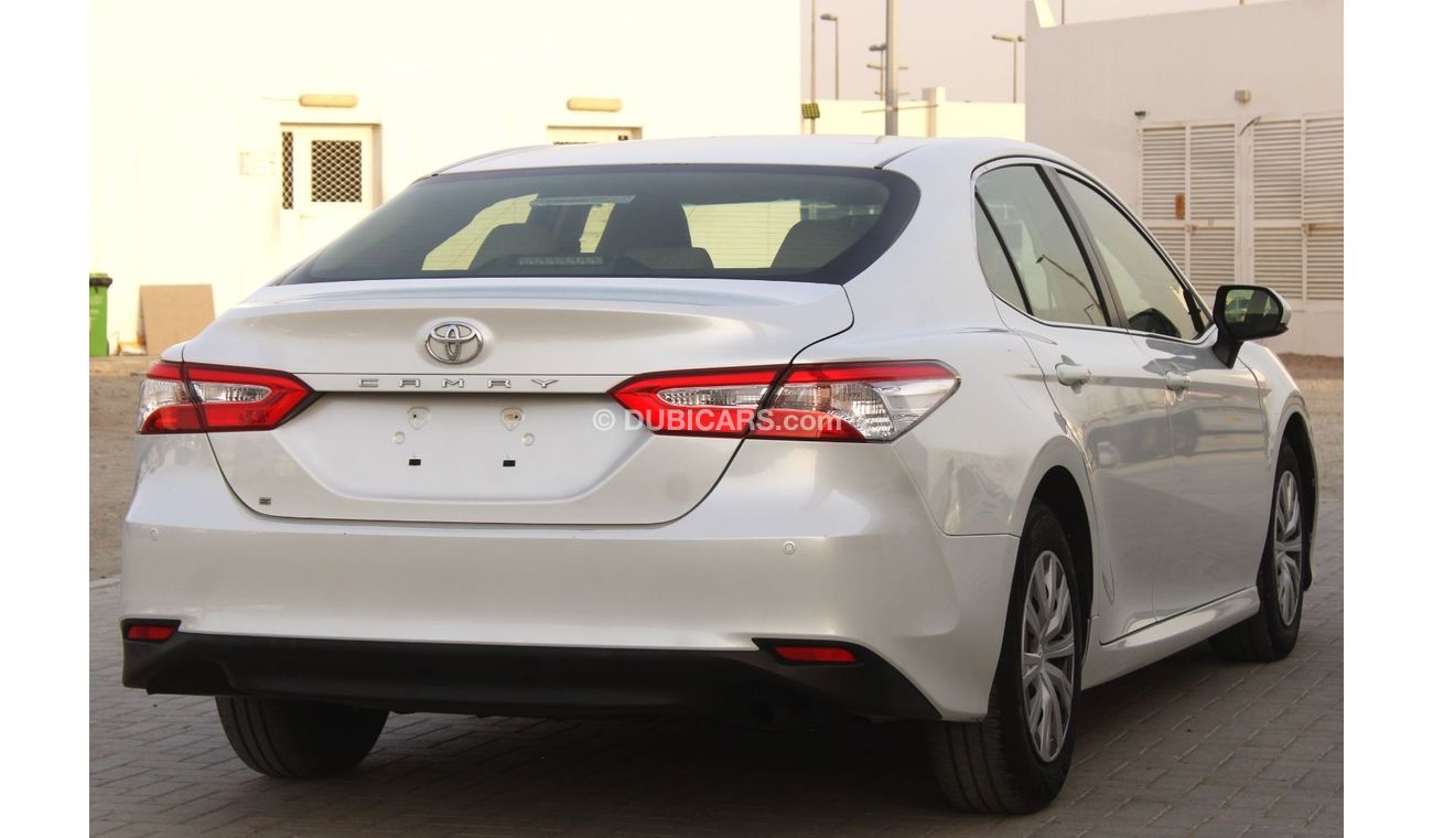 تويوتا كامري LE STD تويوتا كامري 2019 خليجي بحالة ممتازة