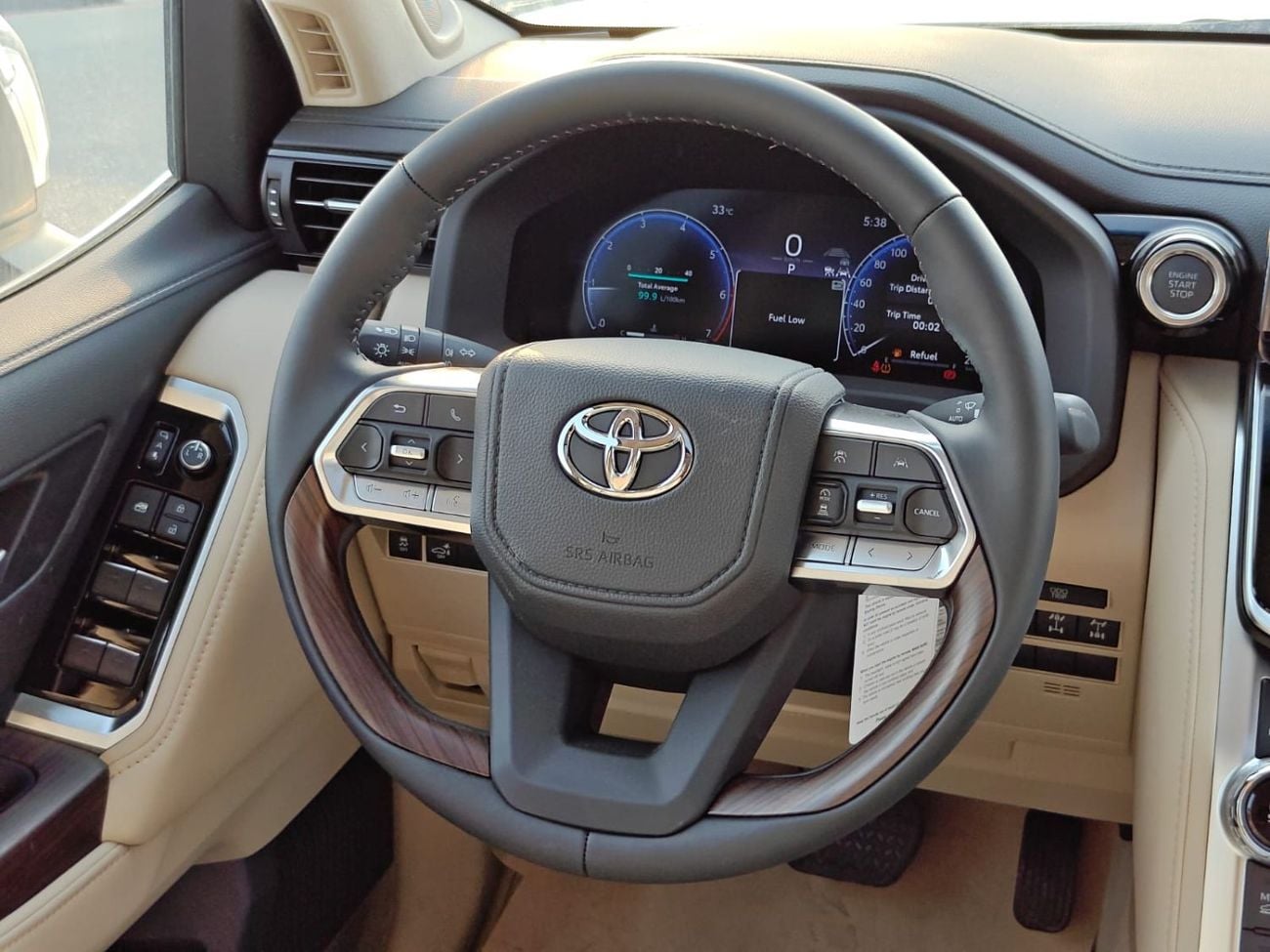 Toyota Land Cruiser VX GCC