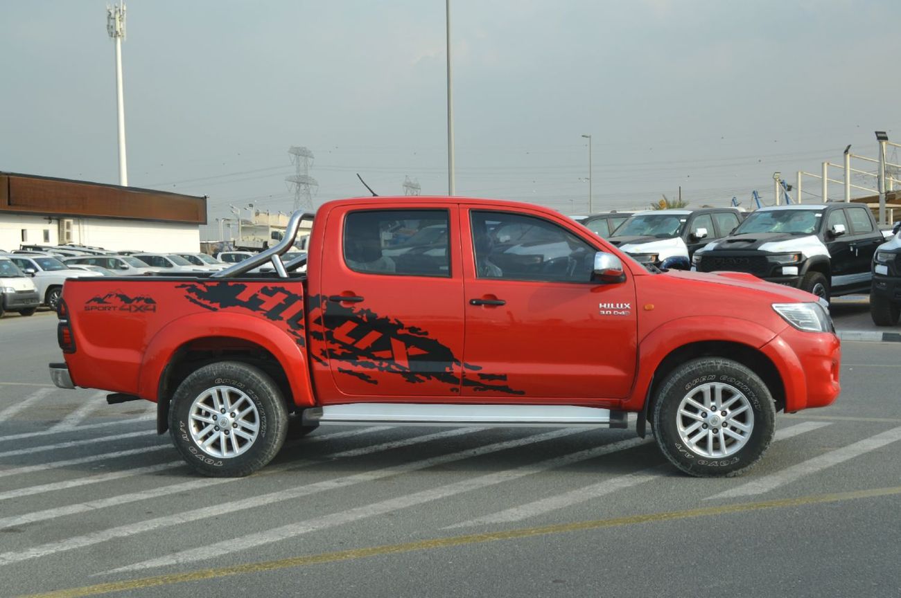 تويوتا هيلوكس Double Cubin  Right Hand Drive  Model: 2015 Engine: 3.0L 1KD