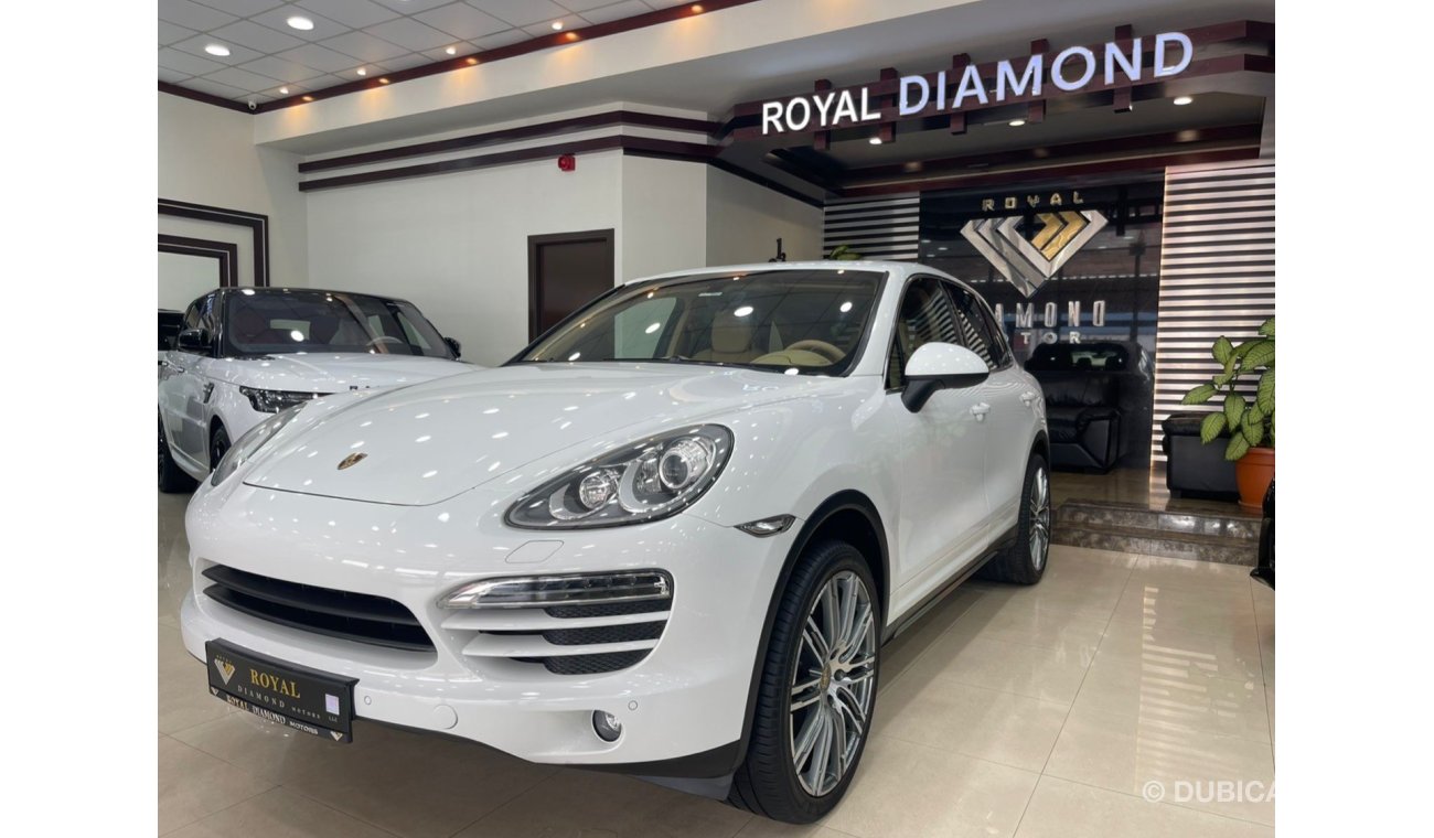 Porsche Cayenne Std Porsche Cayenne V6 2014 GCC Under Warranty