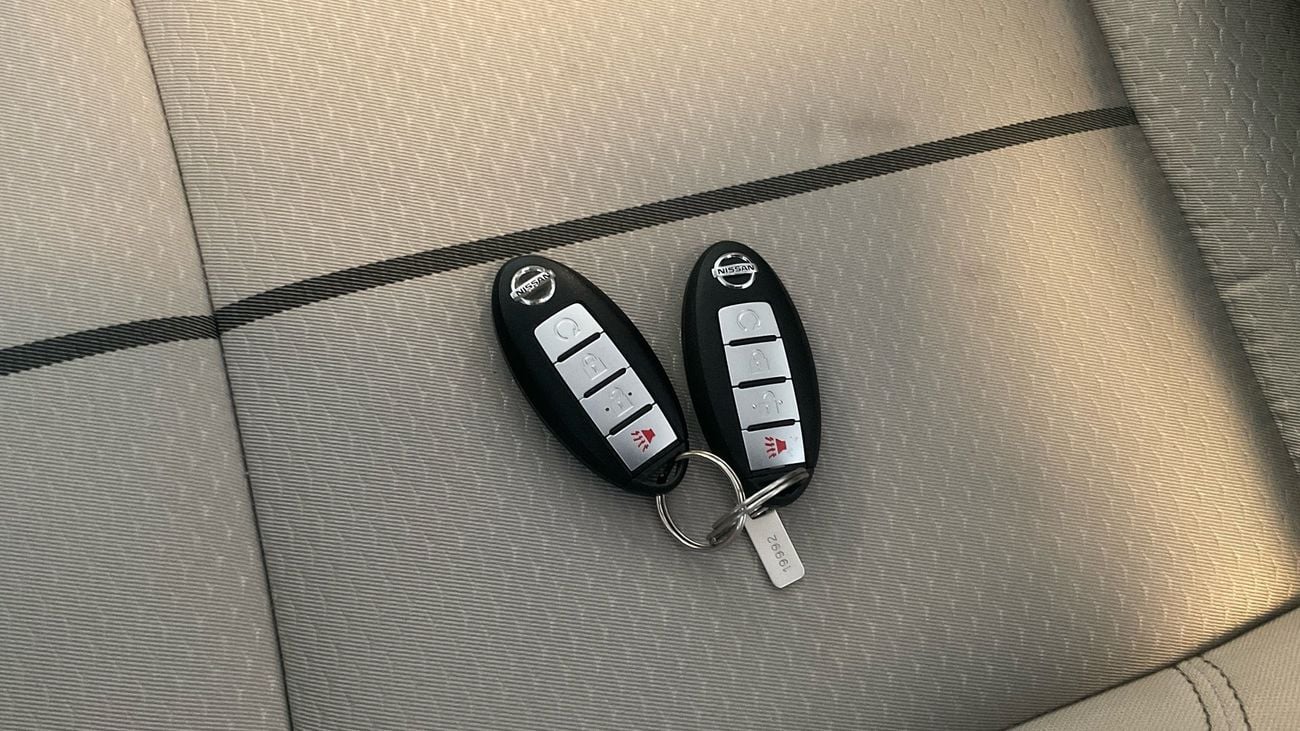 نيسان إكستيرا Titanium | شامل الضمان | 0 ﺪﻔﻋﺓ ﺃﻮﻟﻯ