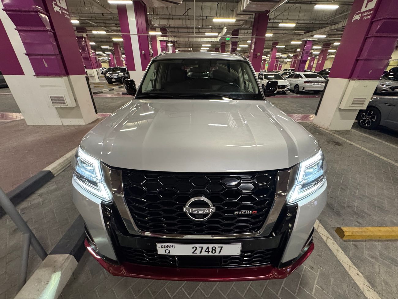 Nissan Armada EXELLNT CONDITION , NISMO V8