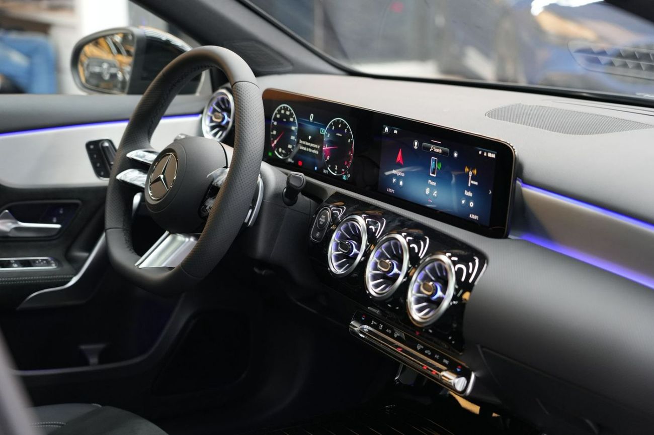 مرسيدس بنز A 200 Mercedes-Benz A 200 | 2026 GCC 0km | Agency Warranty | AMg Package