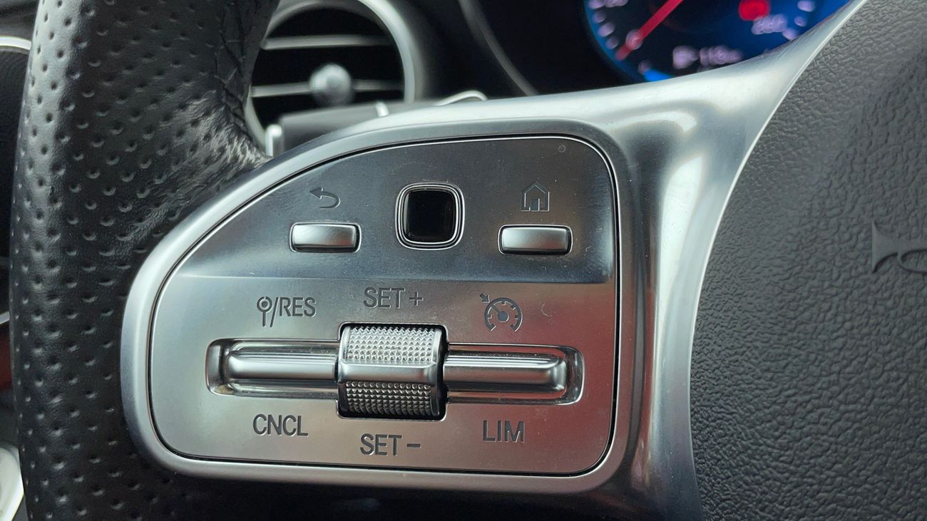 مرسيدس بنز C 200 PREMIUM AMG SPORT PACK 2 | بدون دفعة مقدمة | اختبار القيادة في المنزل