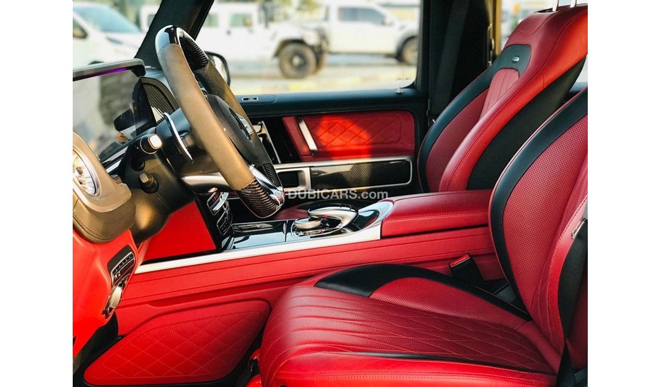 Mercedes-Benz G 63 AMG Pearl White