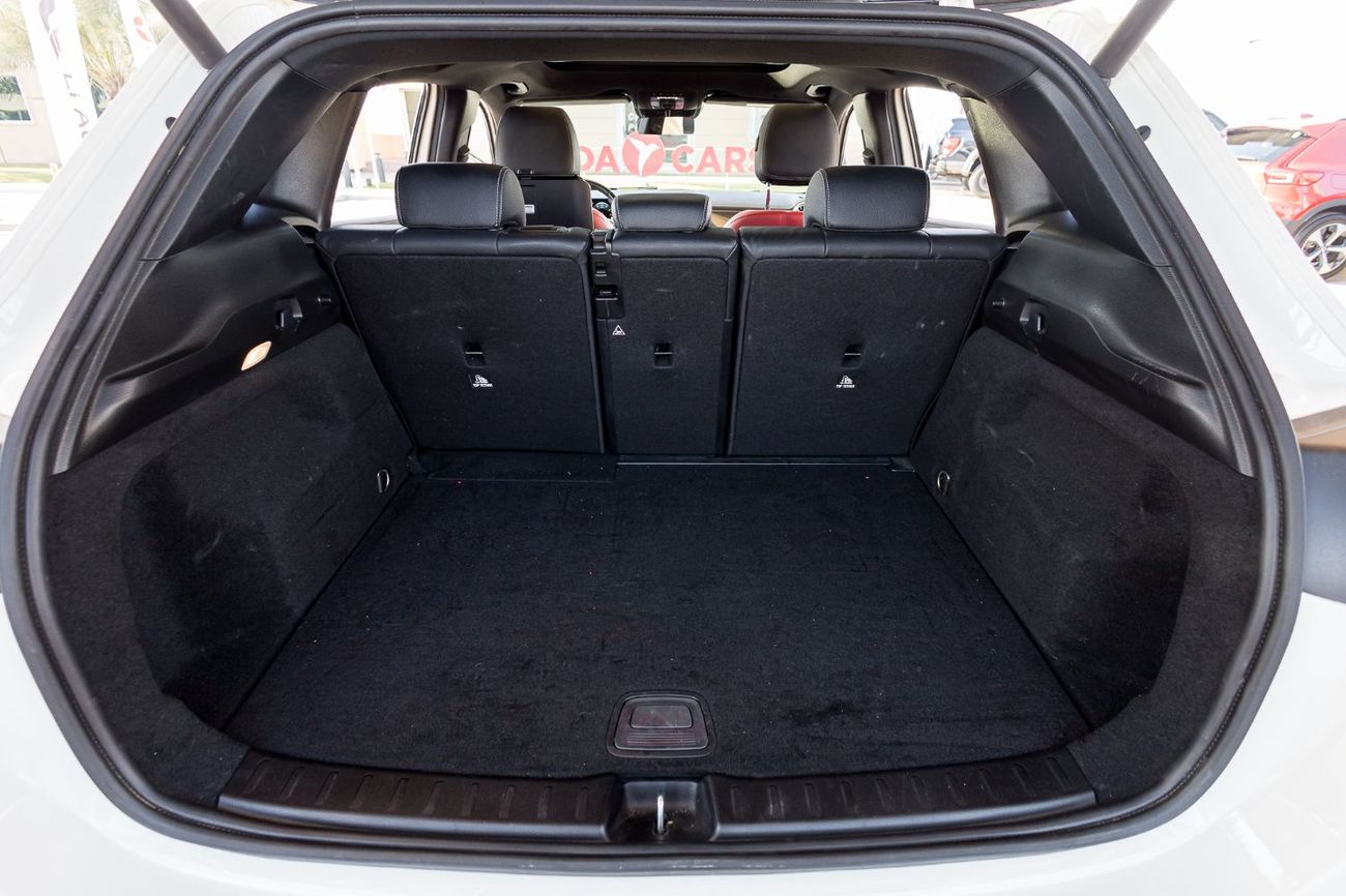 مرسيدس بنز GLA 35 AMG 4MATIC