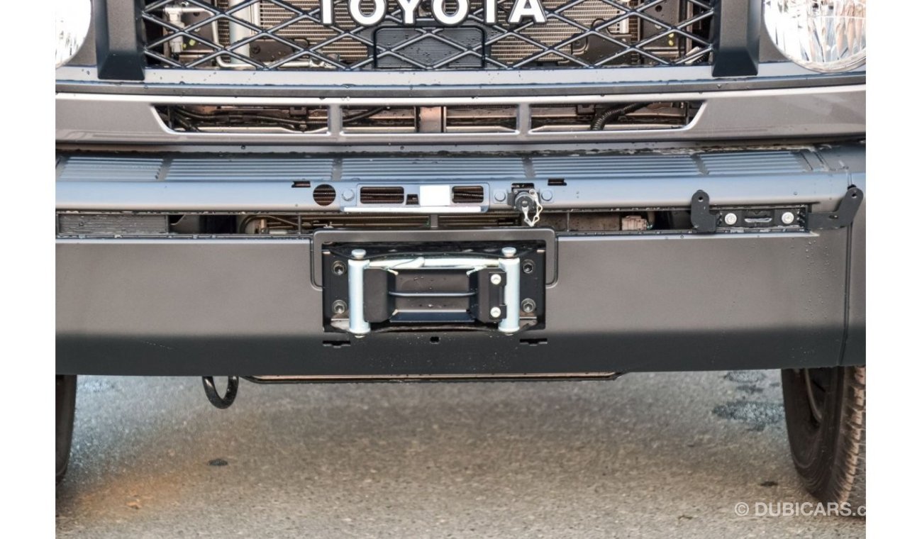 تويوتا لاند كروزر بيك آب TOYOTA LAND CRUISER PICKUP 2.8L 4WD SUV 2024 | AUTO TRANSMISSION | REAR CAMERA | DIFFERENTIAL LOCK |