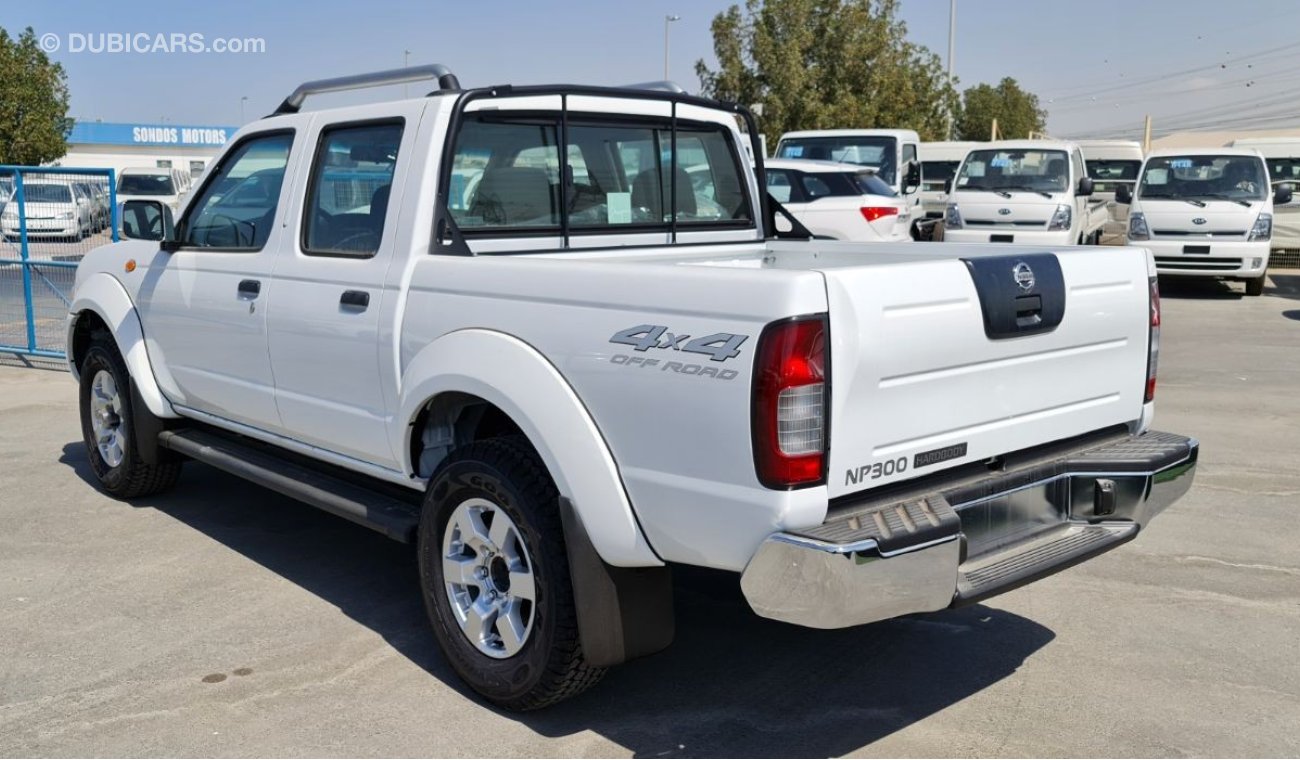 نيسان NP 300 NISSAN NP300 - 4X4 - 2020 - M/T - PTR