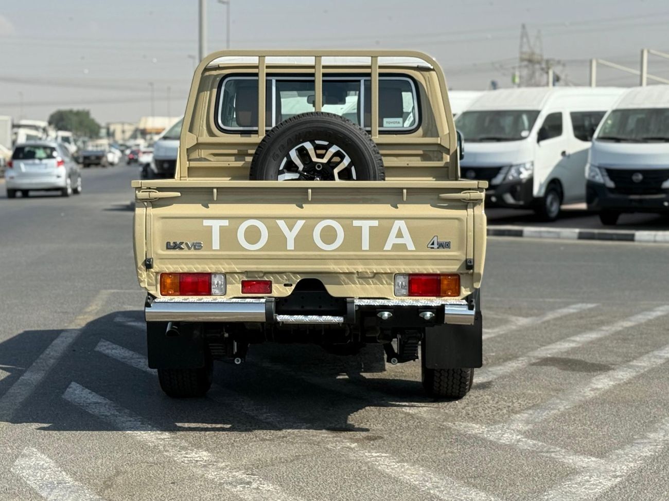 تويوتا لاند كروزر بيك آب 4.0L DOUBLE CAB FULL OPTION OMAN SPECS