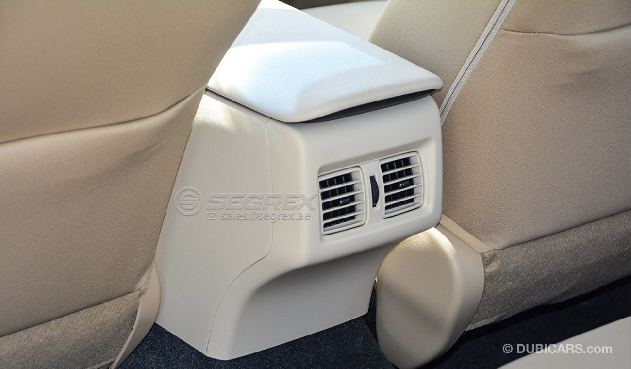 تويوتا كامري 2.5 GLE AT With Sunroof/ Power Driver Seats, Smart Key + Button Start + Rear Camera + Dvd