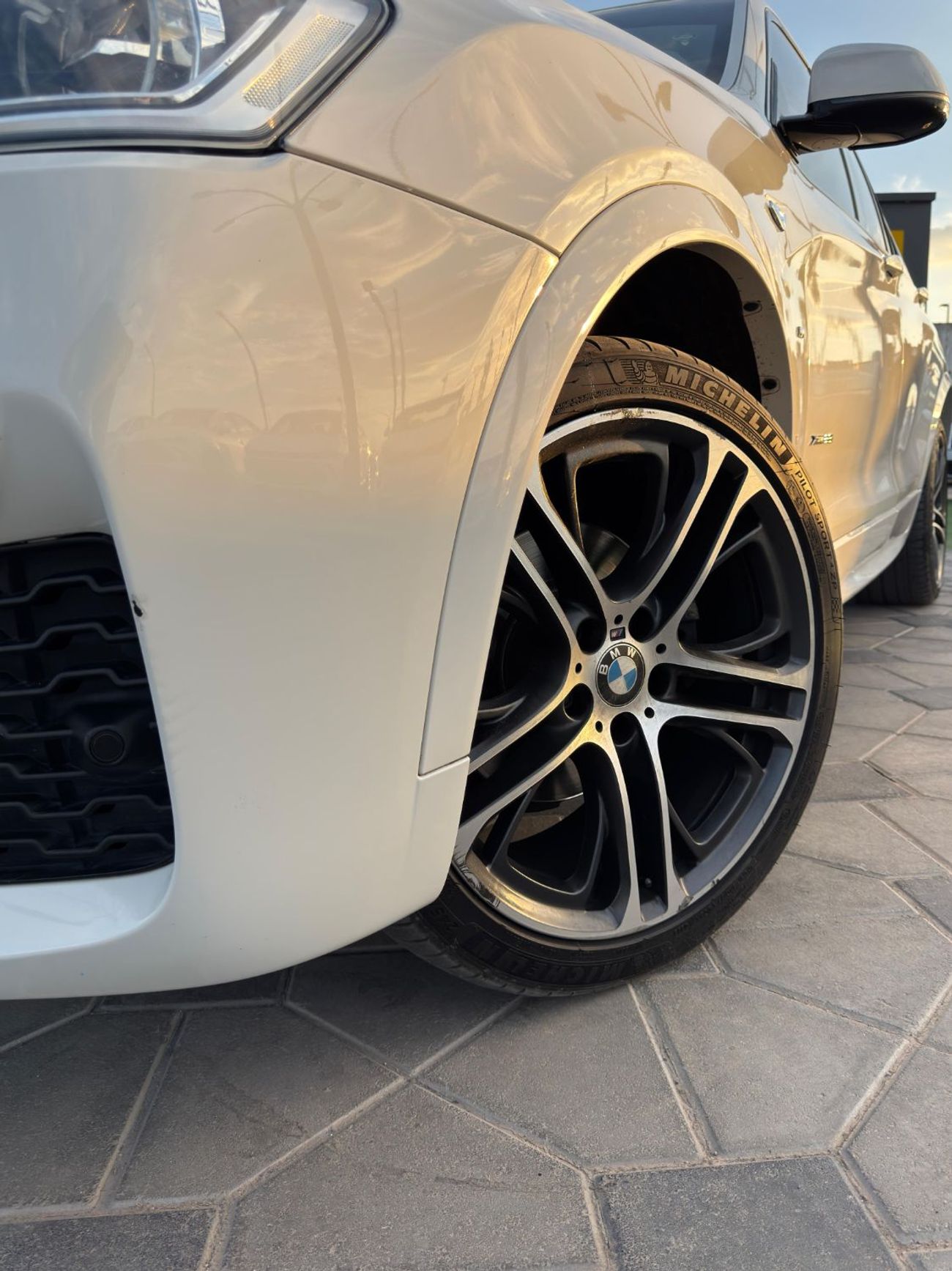 BMW X3 xDrive 20i 2.0L