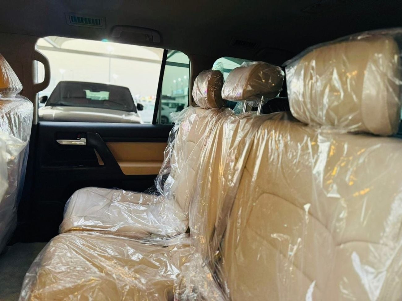 تويوتا لاند كروزر GXR 4.0L (271 HP) 4WD