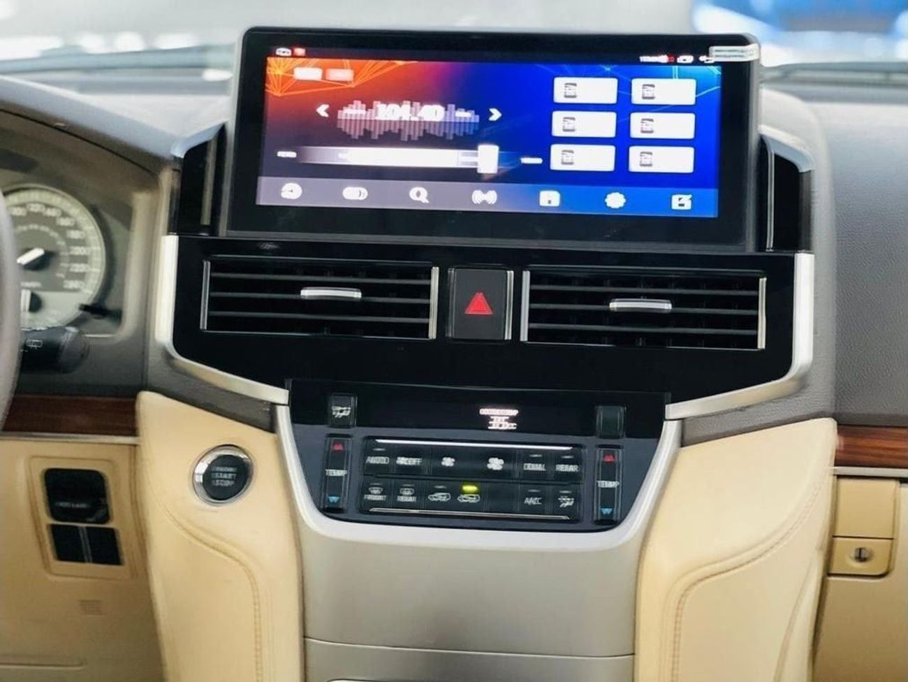 Toyota Land Cruiser Toyota landcuriser GXR V8 2016 full option Top the Range