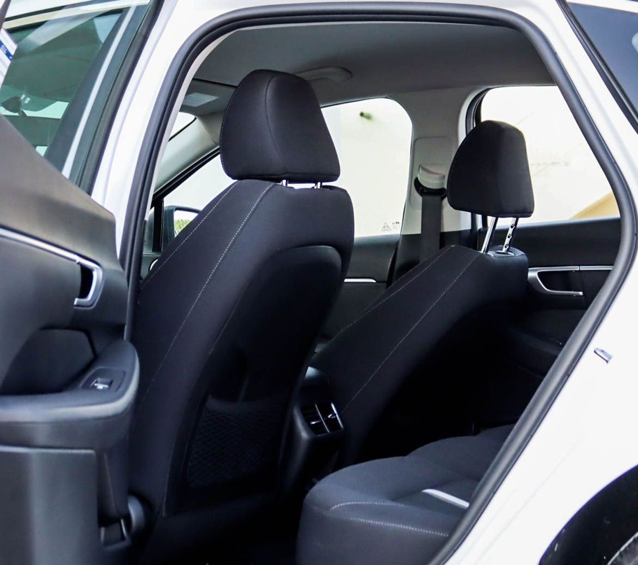 هيونداي سوناتا هيوانداى سوناتا 2023  خليجى  بحاله ممتازه  وبدون حوادث ممشى 40000 KM وبمحرك 2.5L وبسعر 58000 درهم