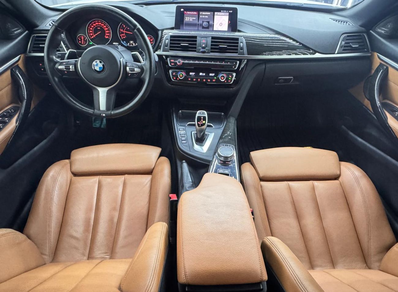 بي أم دبليو 430i M Sport 2.0L 2018 BMW 430i Convertible, Warranty, Full BMW Service History, Excellent Condition, GCC