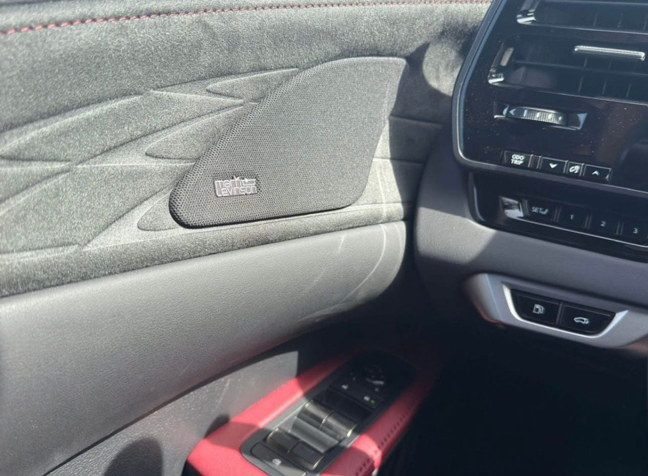 لكزس RX 500h F SPORT PERFORMANCE