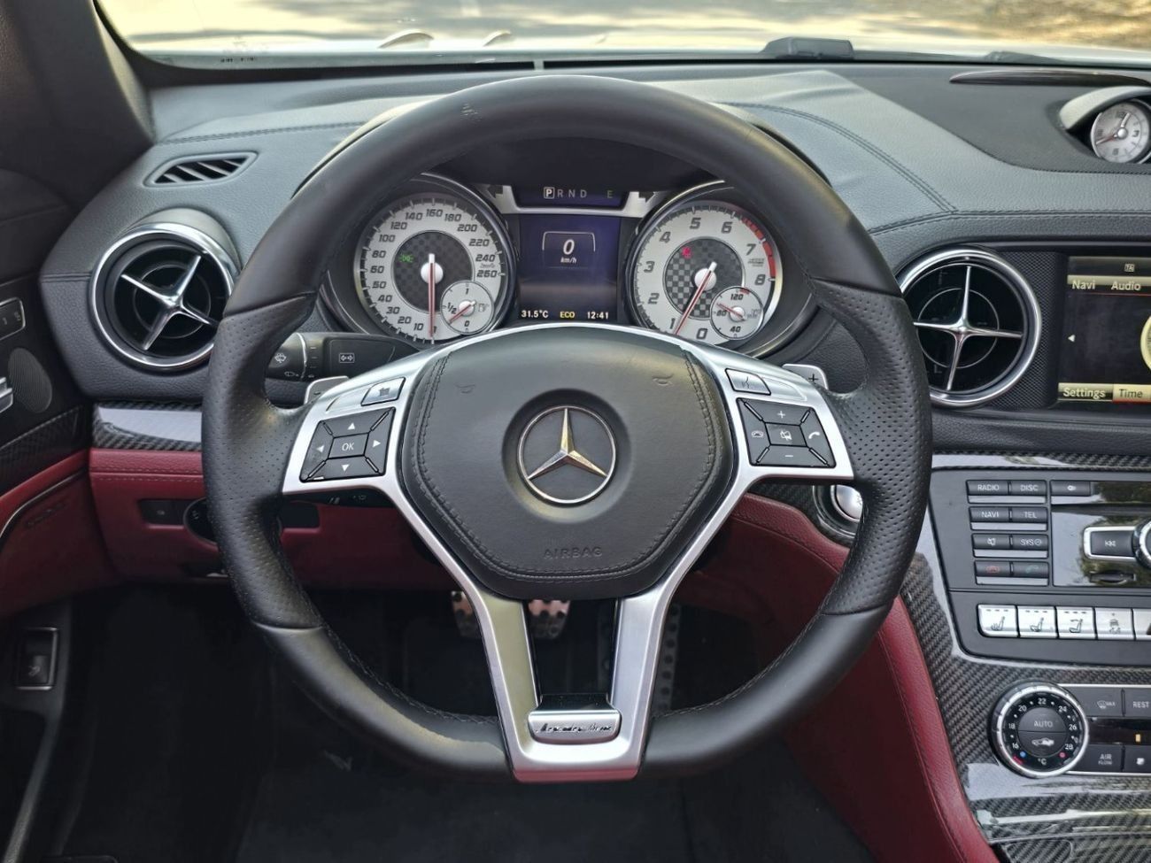 Mercedes-Benz SL 500 Std 4.7L MERCEDES SL-500 2014 GCC ORGINAL PAINT // ACCIDENT FREE // PERFECT CONDITION