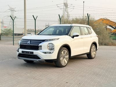 ميتسوبيشي آوتلاندر PREMIUM LAUNCH EDITION