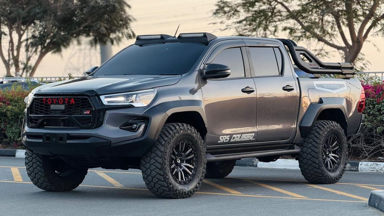 Toyota Hilux Special suspension+off-road tires GR Kitt