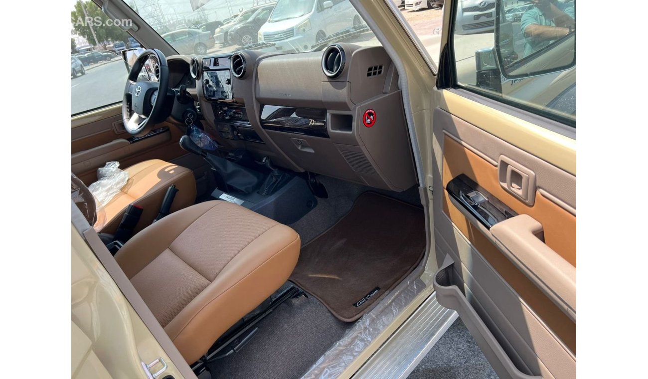 تويوتا لاند كروزر 70 2022 TOYOTA LANDCRUISER / 70 SERIES / 4.0L / 4WD/ 5 DOOR / FULL OPTION / GCC