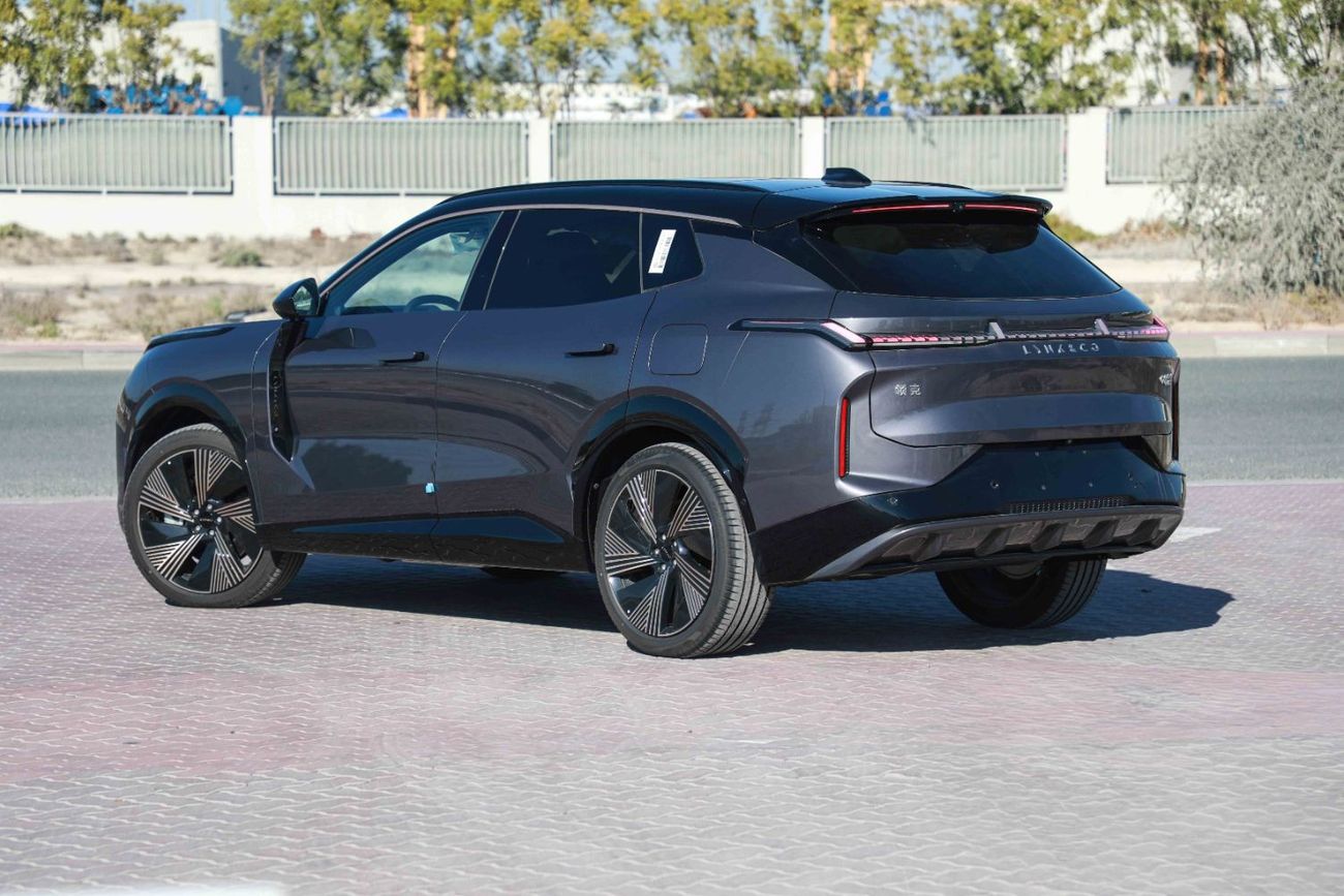 Lynk & Co 08 2024 LYNK & CO EM-P Time Limited 1.5 - Plug in hybrid - Purple inside Purple