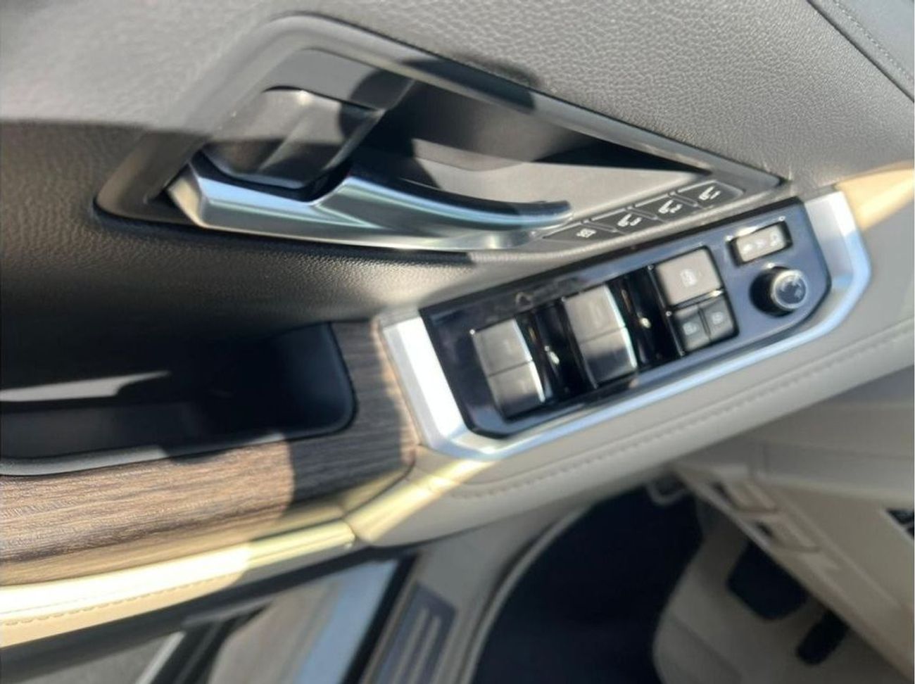 Toyota Land Cruiser Toyota Land Cruiser VXR 3.5L  Twin turbo