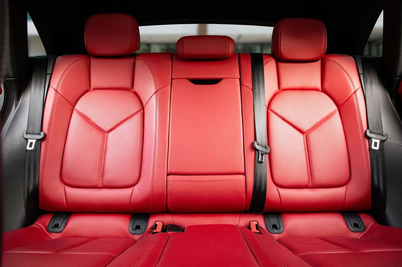 بورش ماكان GTS Macan GTS | 3,917 P.M | 0% Downpayment | Service history