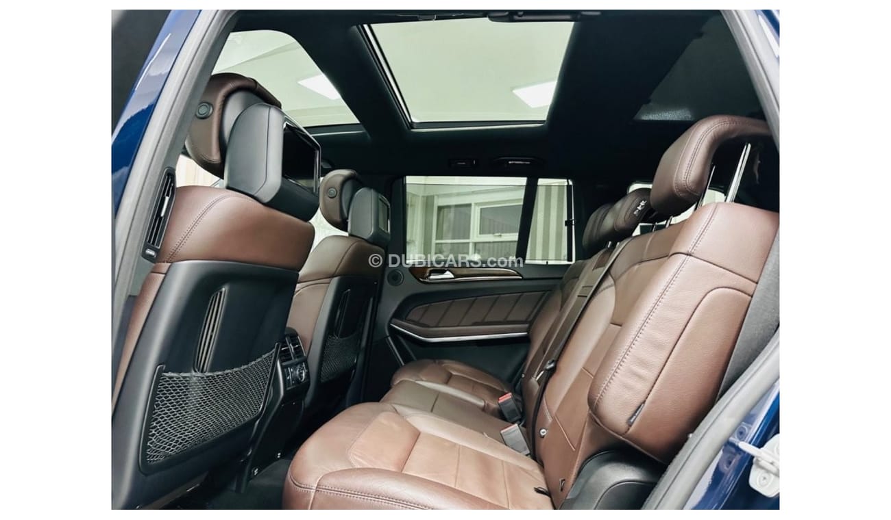 Mercedes-Benz GL 500 Std GCC .. FSH .. Original Paint … Top Range … Perfect Condition