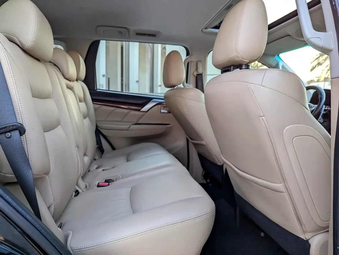 ميتسوبيشي مونتيرو سبورت FULL OPTION GLS TOP GCC IN EXCELLENT CONDITION