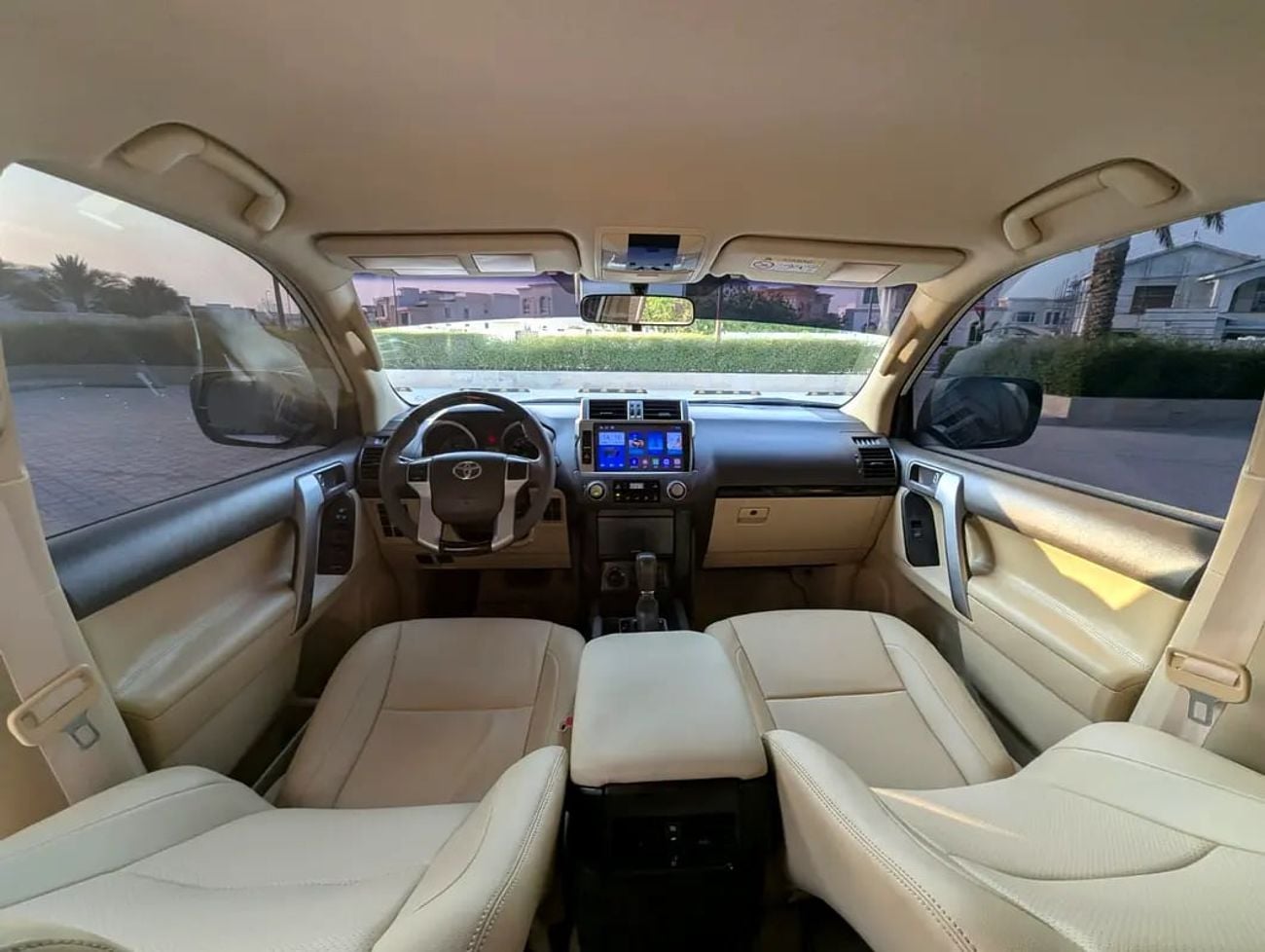 Toyota Prado EXR 2016 V4 GCC specs Excellent Condition