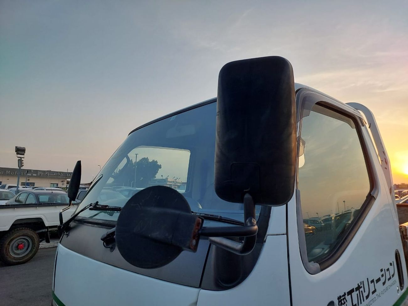 Mitsubishi Fuso Canter MITSUBISHI CANTER TRUCK RHD 1997 MODEL 4.2 L DIESEL MANUAL(PM31319)