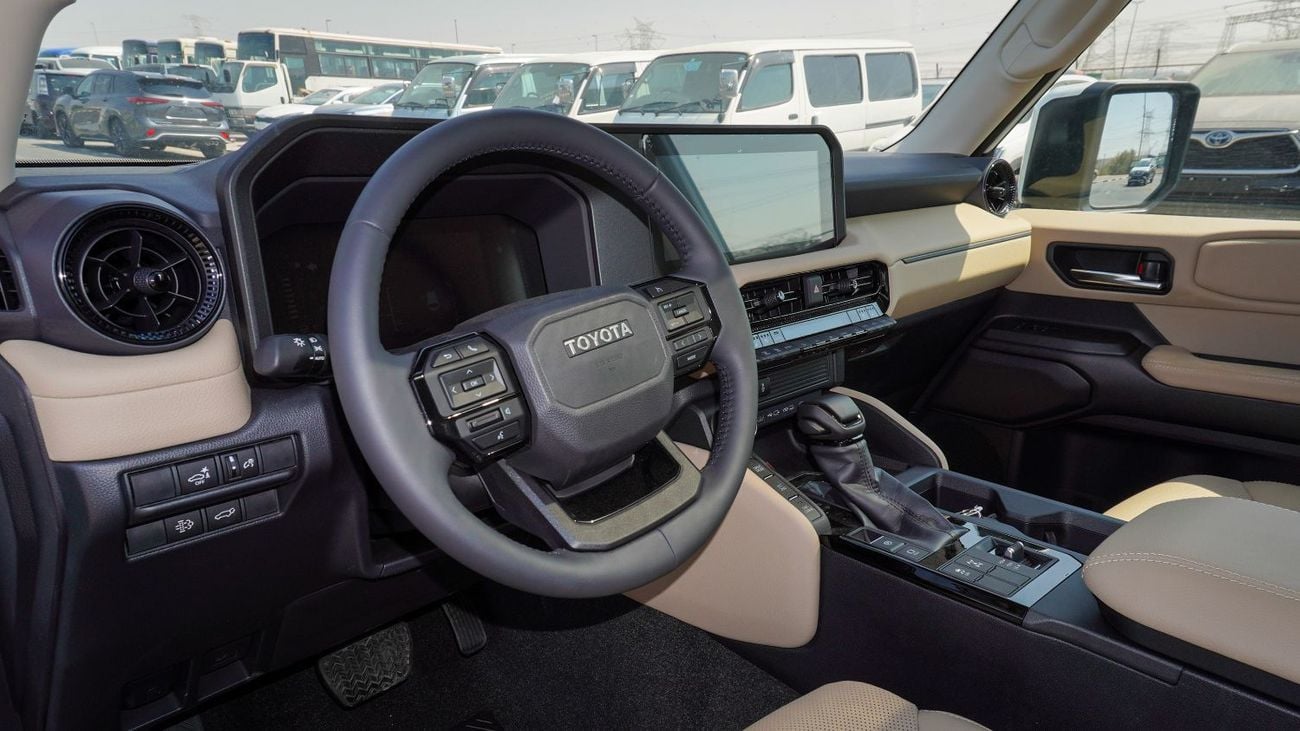 Toyota Prado ECT0075 - Toyota Prado TXL2 - 2.8L Diesel - White/Beige (Sunroof, Leather Seats, Cool Box)