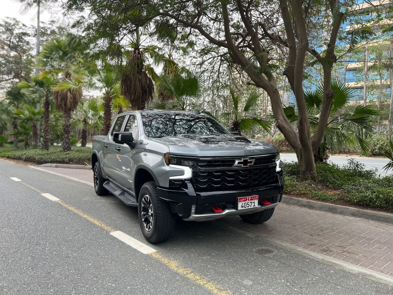 Chevrolet Silverado 1500 CREW CAB ZR2 2023 Chevrolet Silverado ZR2 | 6.2L V8 | GCC Specs | Accident-Free