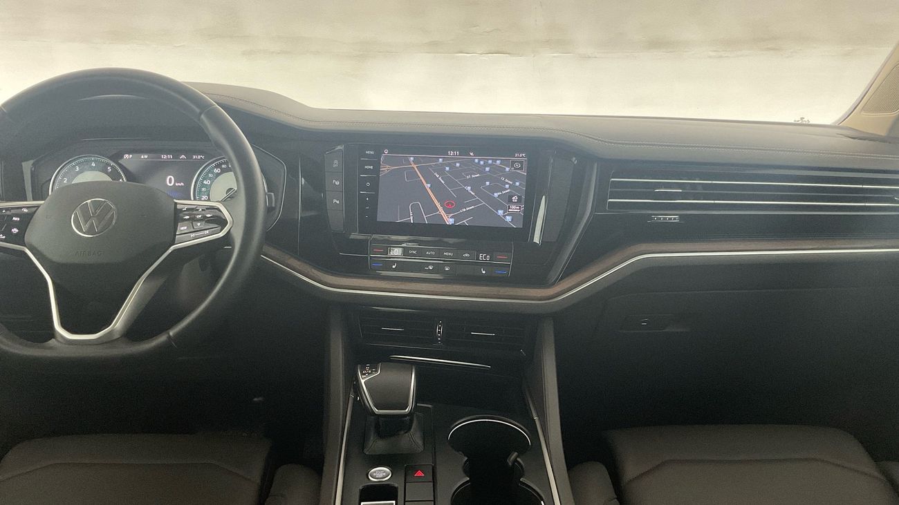 فولكس واجن طوارق Comfortline | upto AED 20,000 Ramadan Discount | شامل الضمان | 0 ﺪﻔﻋﺓ ﺃﻮﻟﻯ