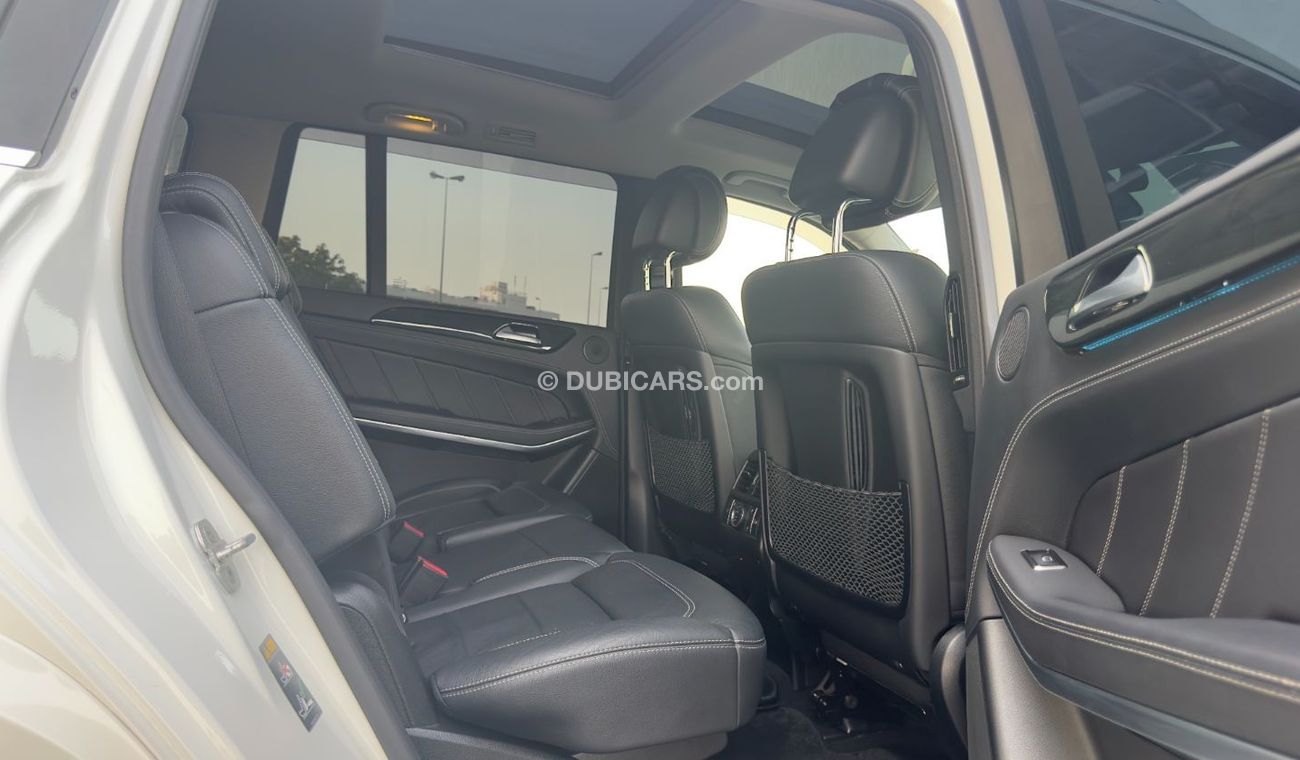 Mercedes-Benz GL 550