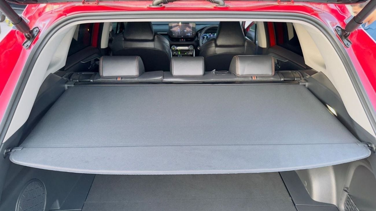 Toyota RAV4 2024 PREMIUM CONDITION | 2.5L HYBRID ENGINE | SUNROOF | DIGITAL REAR VIEW MIRROR | RHD | 2024