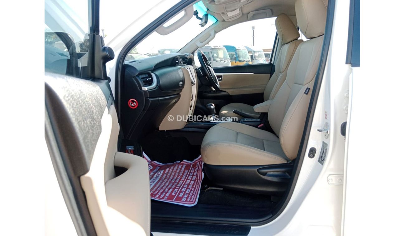 Toyota Fortuner TOYOTA FORTUNER RIGHT HAND DRIVE(PM05127)