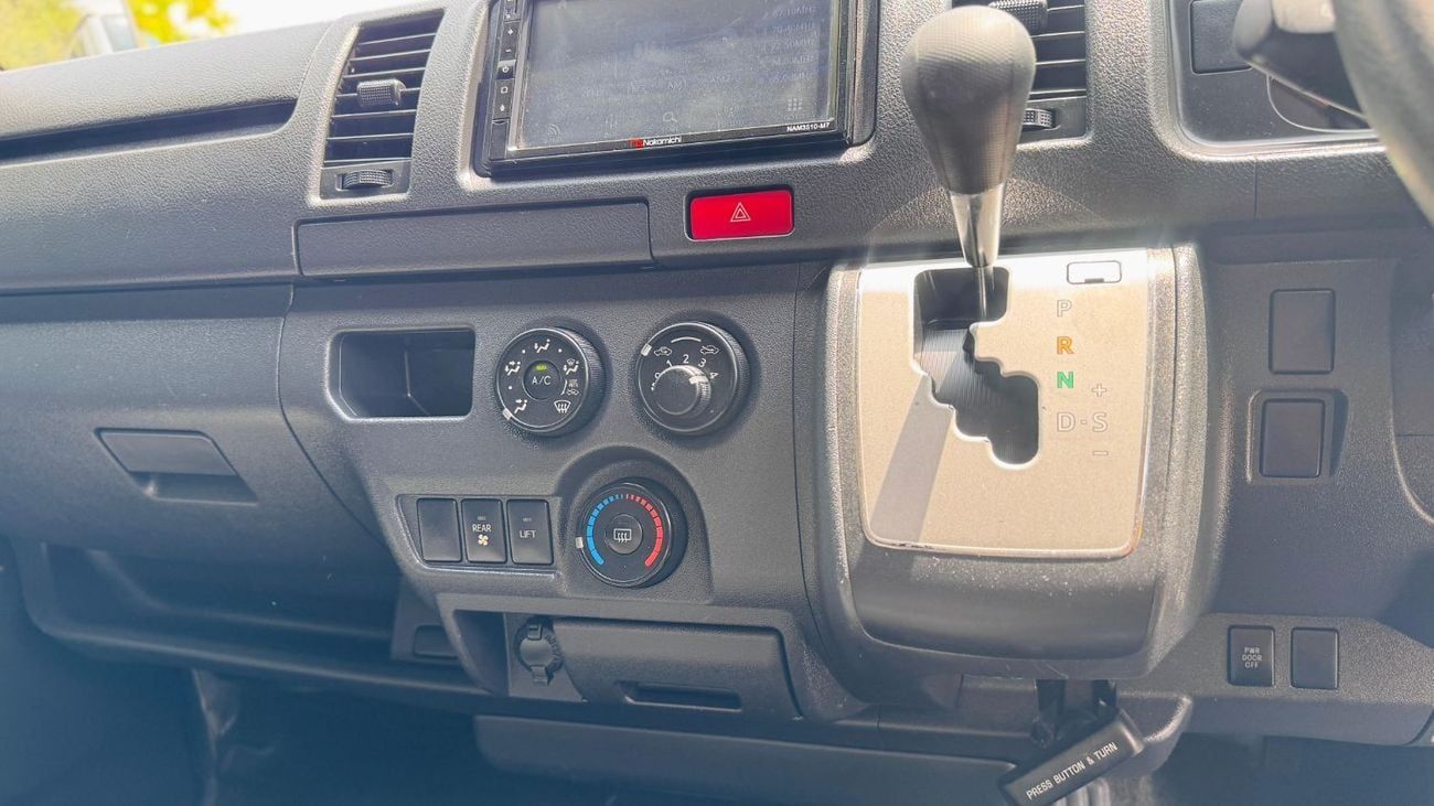 Toyota Hiace 13 SEATER | 2.0L PETROL ENGINE | AUTOMATIC TRANSMISSION | 2018