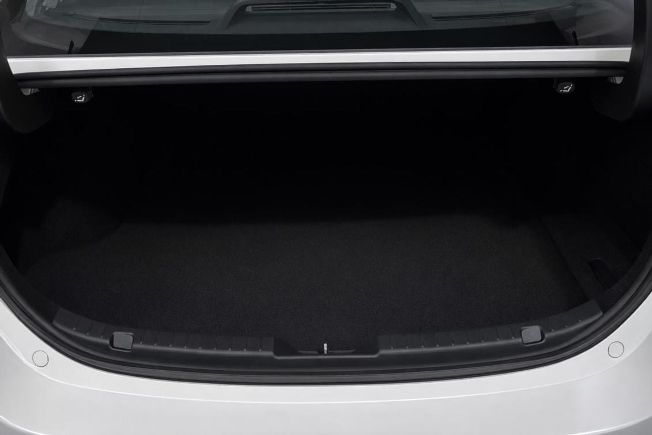 Mazda 3 EVOLVE 2025 | AED 1017/Month | 0 DP | 30 Day Return | Warranty | Service History
