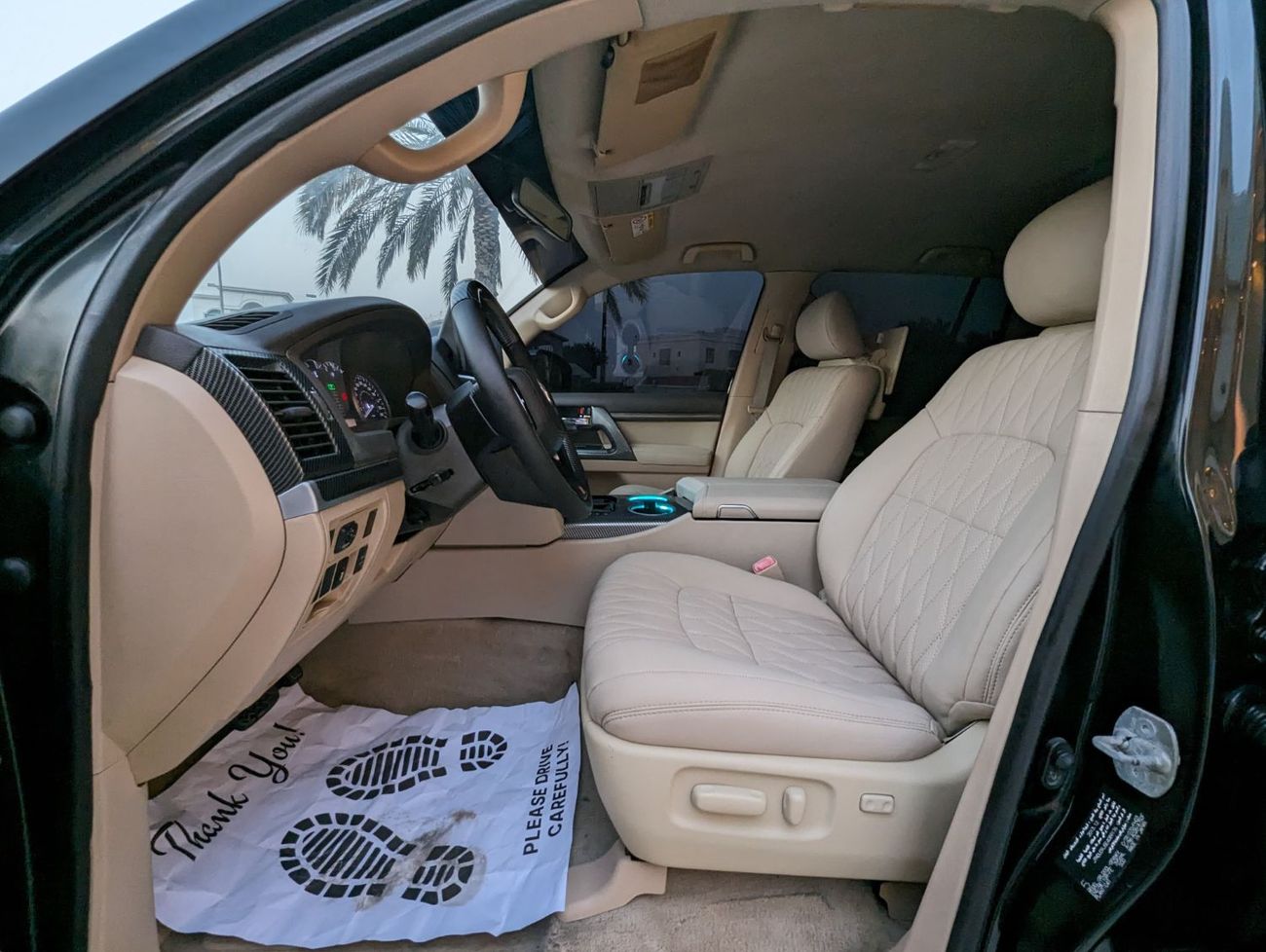 Toyota Land Cruiser Toyota Landcruiser 2014 LHD facelifted 2025 black colour exterior and interior colour beige 8 seater