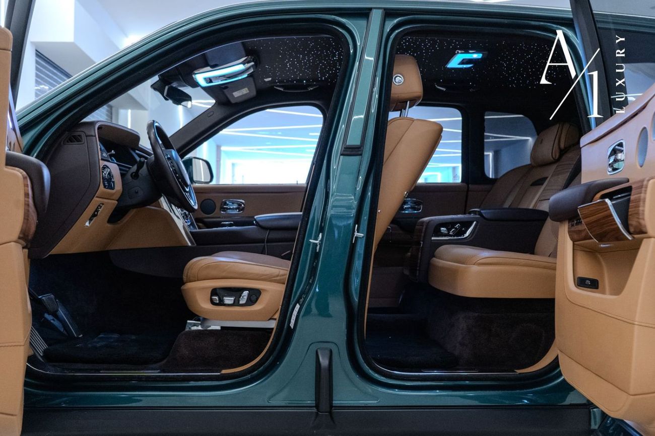 رولز رويس كولينان 2020 Rolls Royce Cullinan Mansory, Warranty, Certificate Available, Full Options, VIP Seats, GCC