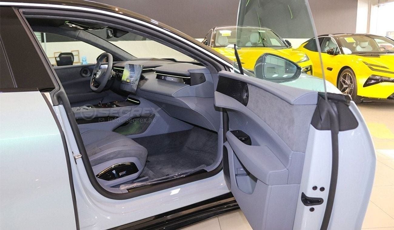 Lotus Emeya  2024 Model Lotus Emeya, Electric Vehicle A/T