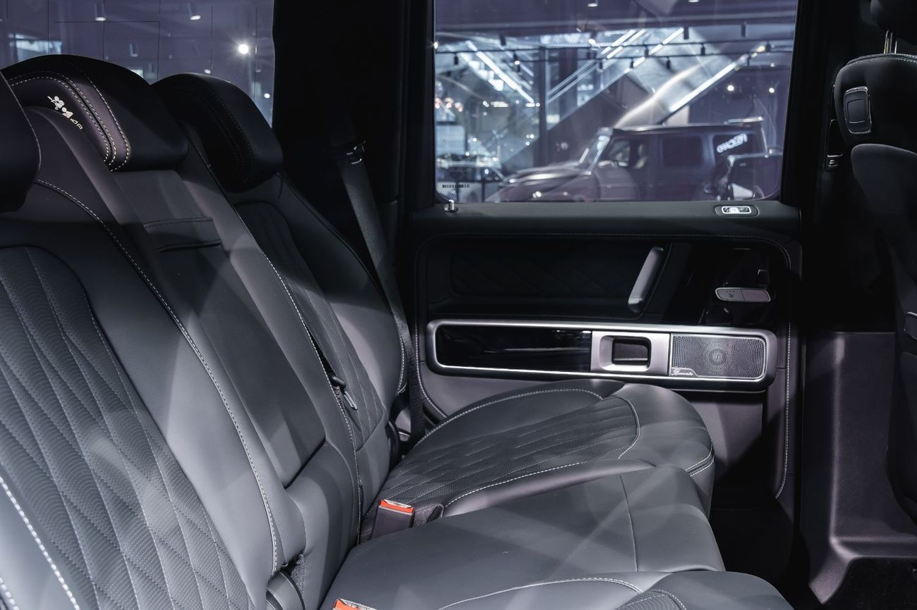 مرسيدس بنز G 63 AMG 4X4² Mercedes-Benz AMG G63 4x4² + Night II + Superior + TV