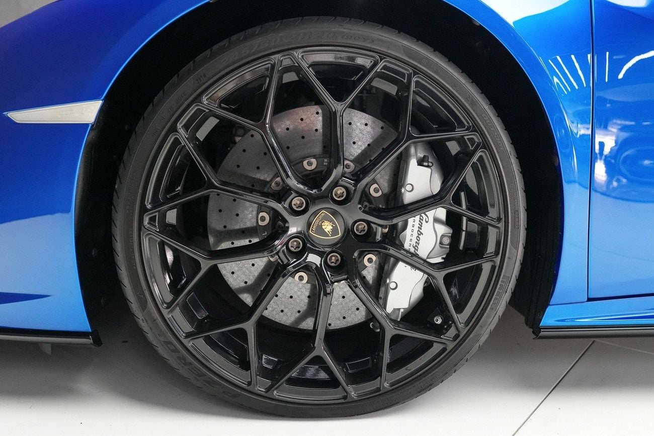 Lamborghini Huracan EVO SPYDER