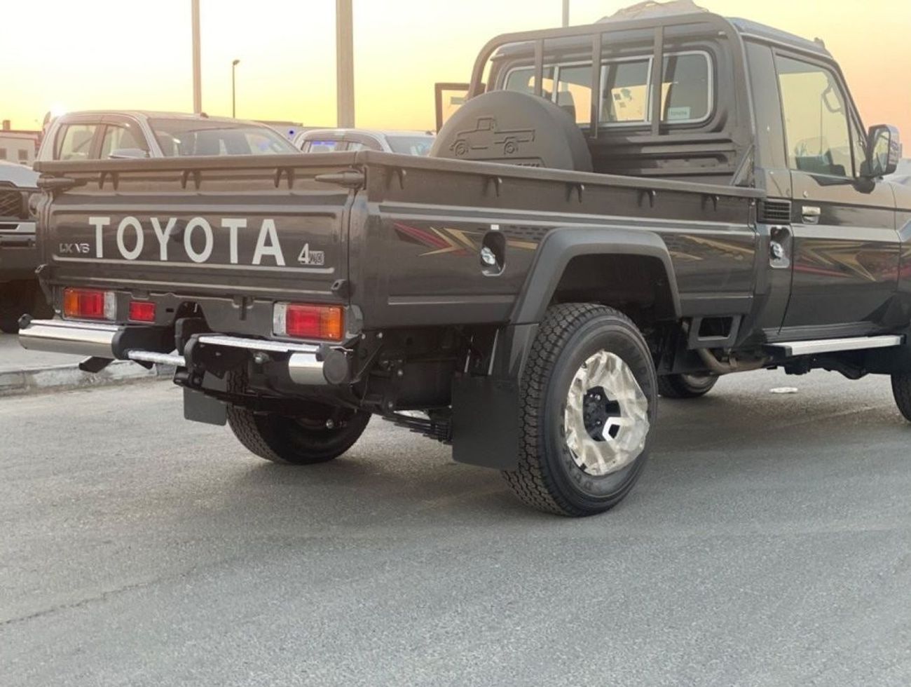 Toyota Land Cruiser Pick Up 4.0L Full Option