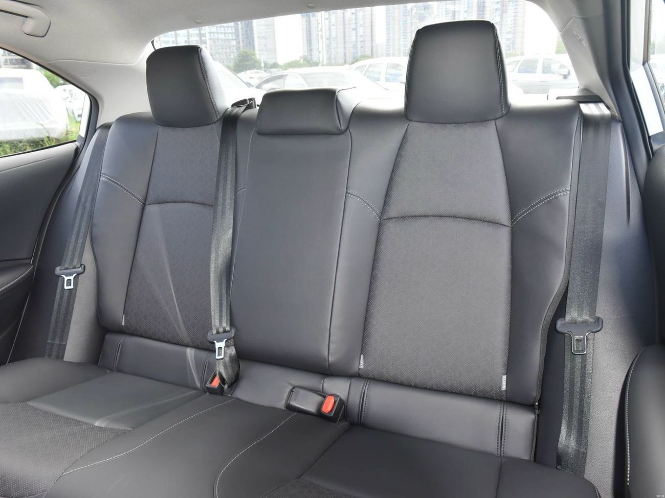 Toyota Corolla GLI HEV 1.8L