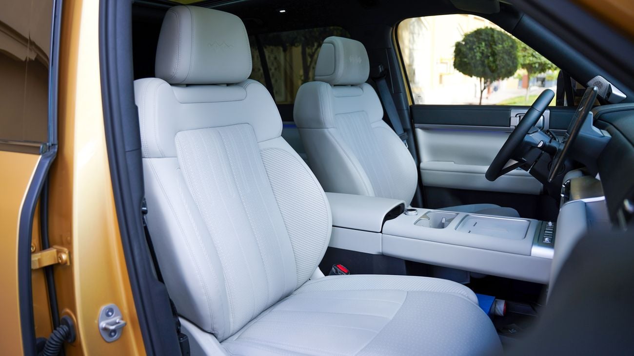 BYD Leopard Titanium 7 ULTRA 4WD