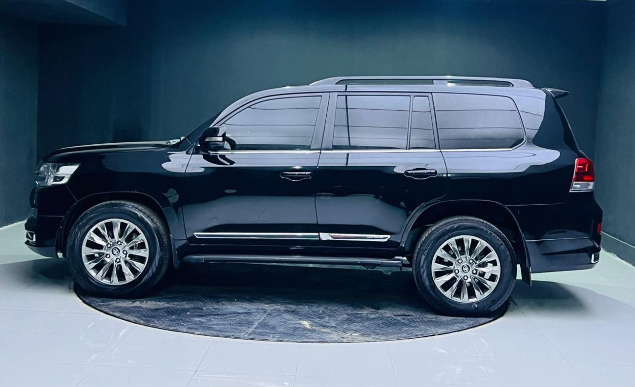 Toyota Land Cruiser RIGHT HAND DRIVE ONLY FOR EXPORT LANDCRUISER SHARA